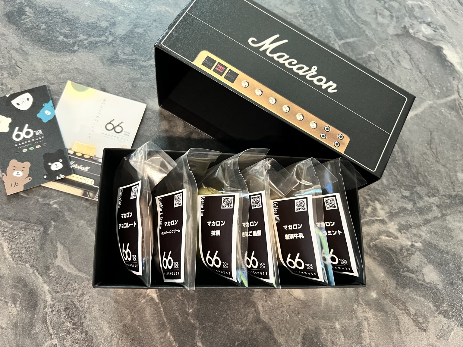 66 BAKEHOUSEのマカロンBOX